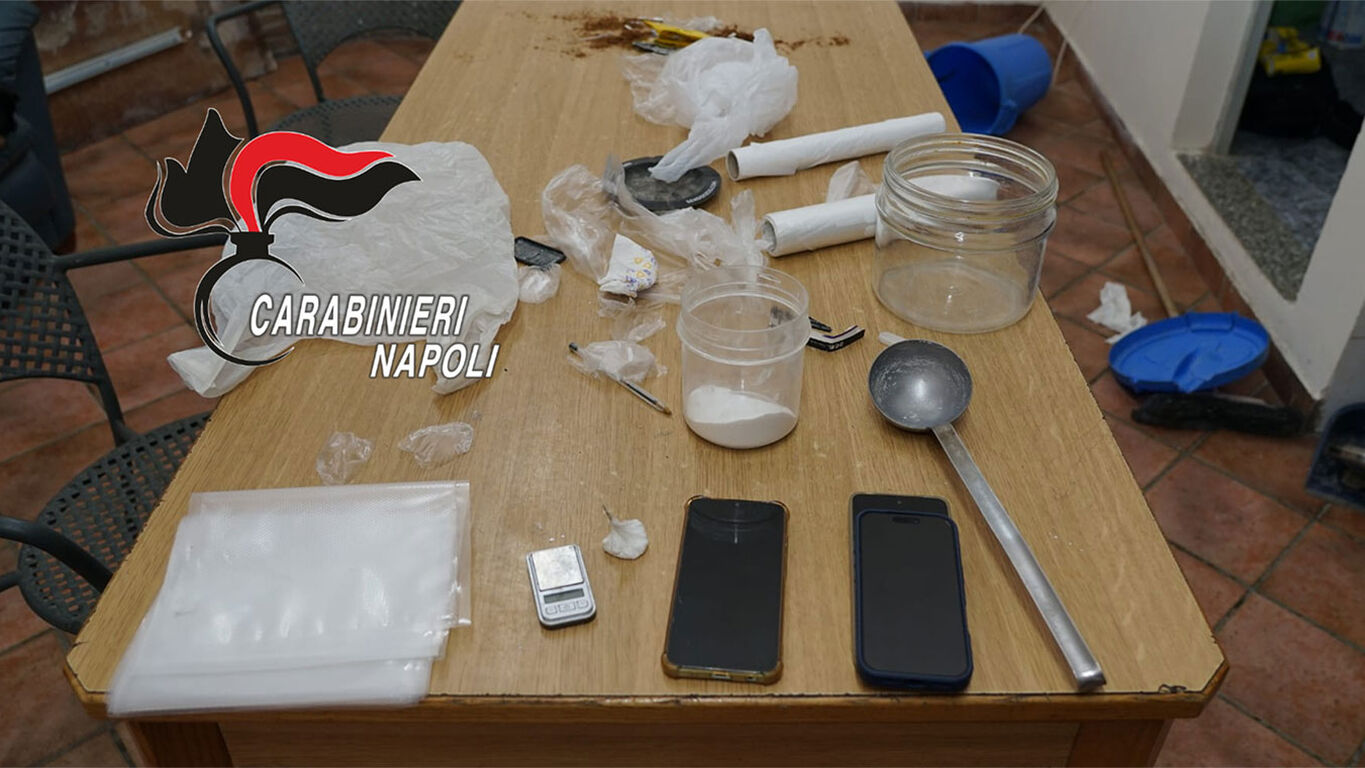 Droga e armi, tre arresti in meno di dieci ore tra Sant'Antonio Abate, Lettere e Castellammare
