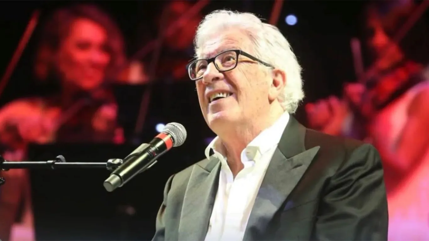 L'ultimo applauso a Peppino Di Capri, poeta dell'amore e della melodia italiana