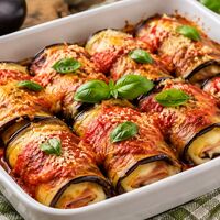 Involtini di melanzane con prosciutto e scamorza, il secondo estivo facile e saporito