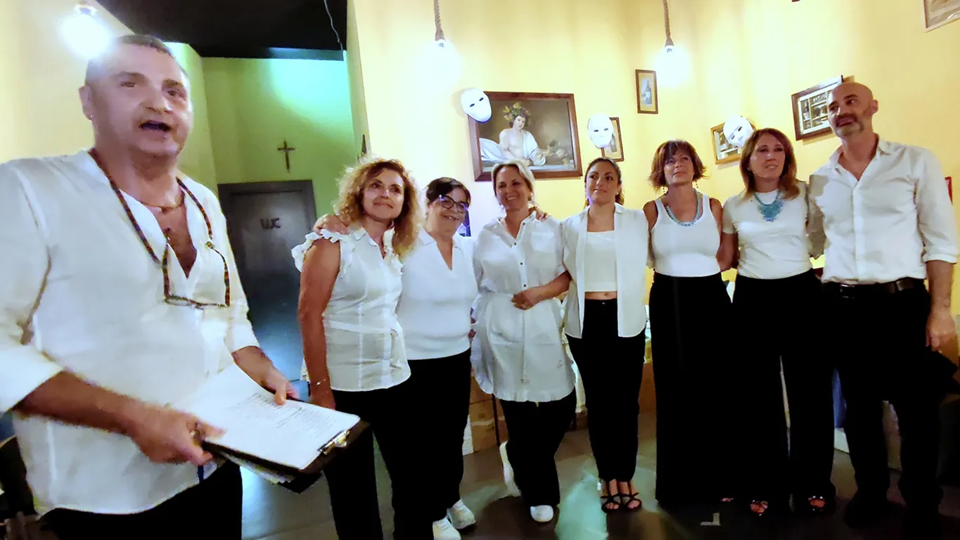 Torre Annunziata – “Voci ammescate”, quando il Teatro viene somministrato con un aperitivo