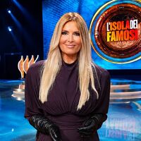 L'Isola dei Famosi, Selvaggia Lucarelli sbotta contro gli spoiler: "Quasi tutto quello che leggete è fuffa"