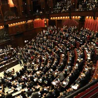 Legge elettorale, preferenze bocciate per un voto. Meloni: "Serve riflessione". L'opposizione: "Ora elezioni"