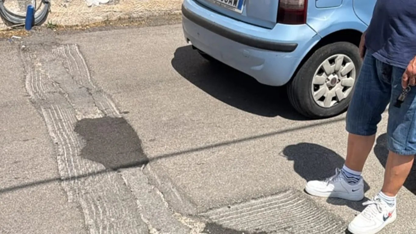 Terzigno, il Comune diffida Open Fiber: «Strade ripristinate male, rifare i lavori entro 15 giorni»