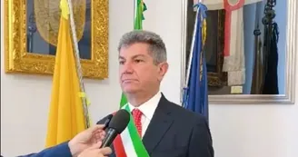 Castellammare, l'associazione CMI scrive all'ex sindaco: «Grazie per il suo impegno»