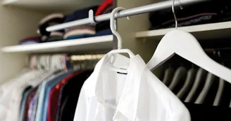Come organizzare il guardaroba estivo: idee pratiche