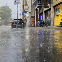 Tregua dal caldo record, inizia il maltempo estremo con temporali e grandine: come cambia il meteo