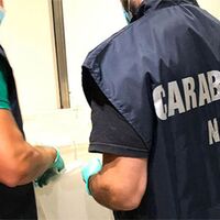 Sorrento, sospesa l'attività di una nota attività commerciale: 7mila euro di multa