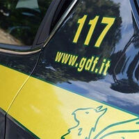 Castellammare di Stabia, sequestro da 1,6 milioni a un consorzio navale