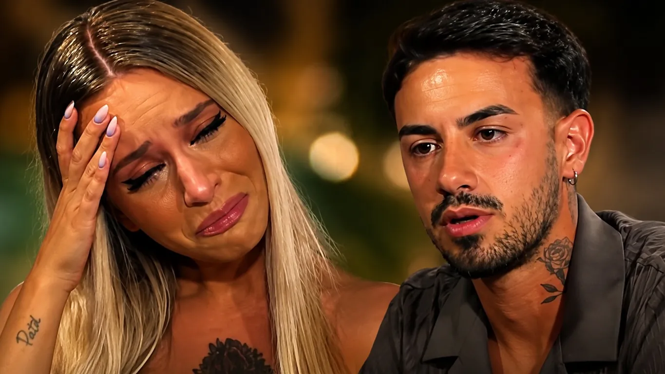 Temptation Island, Soraya in lacrime: "Massacrata sui social". Il regalo da mille euro e l'accusa a Cristian