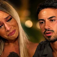 Temptation Island, Soraya in lacrime: "Massacrata sui social". Il regalo da mille euro e l'accusa a Cristian