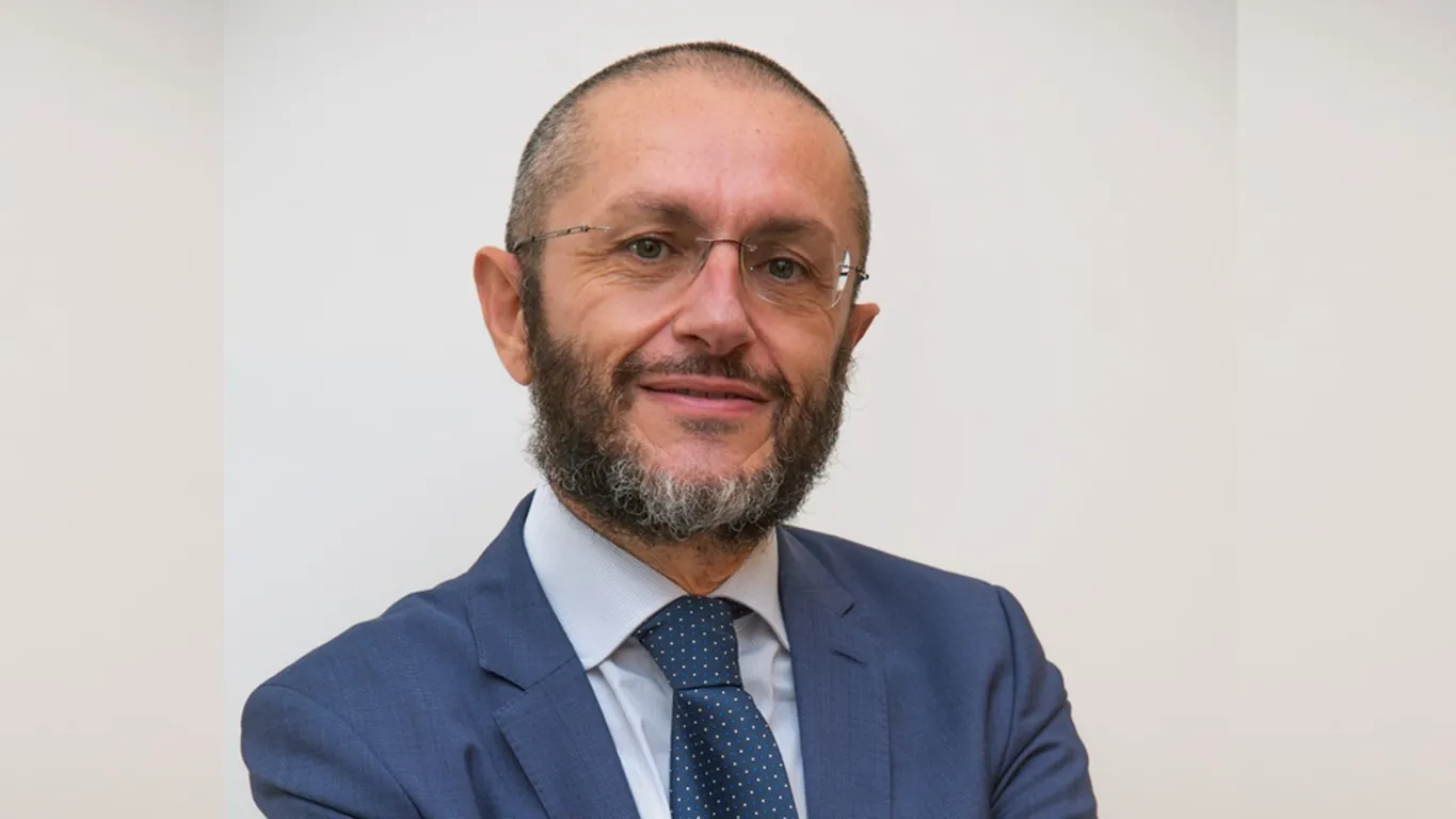 Piscino smentisce le indiscrezioni: «Nessun incarico al Comune di Torre Annunziata»