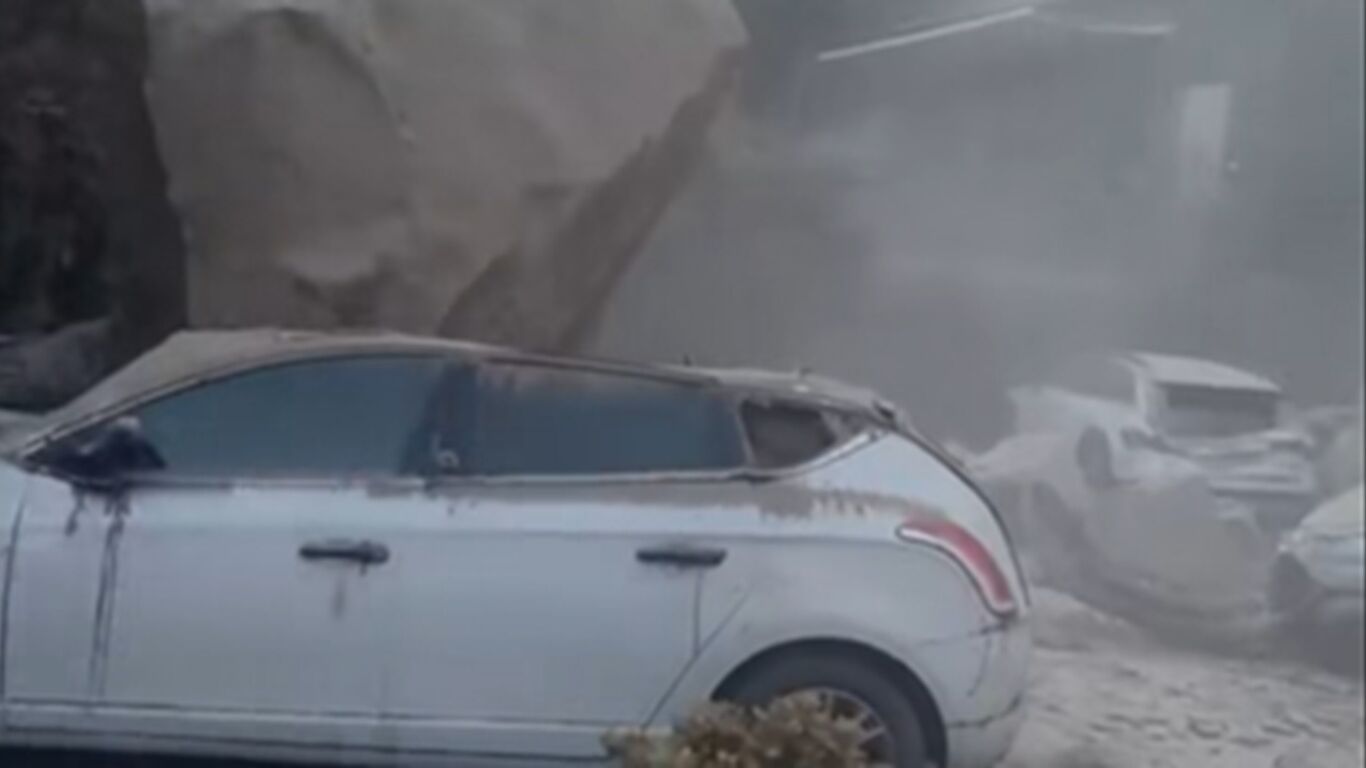 Terremoto ai Campi Flegrei, il bilancio aggiornato: 21 feriti e danni a Pozzuoli