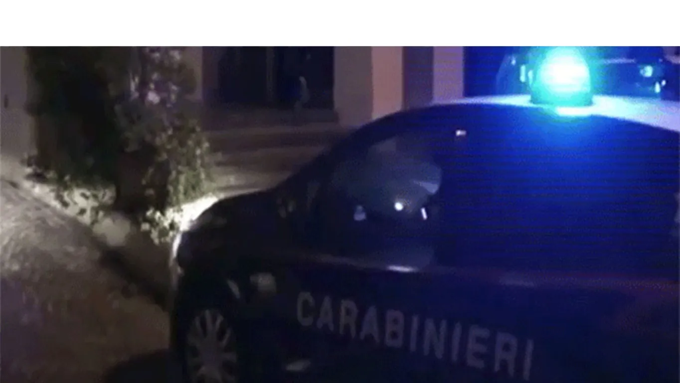 Ottaviano, sei proiettili sparati contro un'abitazione: nessun ferito