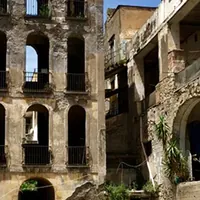 Torre Annunziata, Palazzo Fienga arriva alla Camera: Franco Mari chiede di sospendere la demolizione