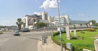 Sorrento, sequestrato il cantiere del complesso eliportuale "Le Tore"