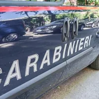 Torino, ciclisti investiti da un'auto dopo lite: 4 feriti, uno in prognosi riservata