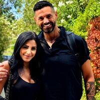 Uomini e Donne, crisi tra Asmaa Fares e Cristiano Lo Zupone? «Lui vive in albergo, lei ha cambiato casa»