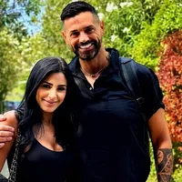 Uomini e Donne, crisi tra Asmaa Fares e Cristiano Lo Zupone? «Lui vive in albergo, lei ha cambiato casa»