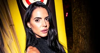 Shaila Gatta ritrova l'amore? Chi è Simone, il ragazzo che le avrebbe rubato il cuore (Foto)