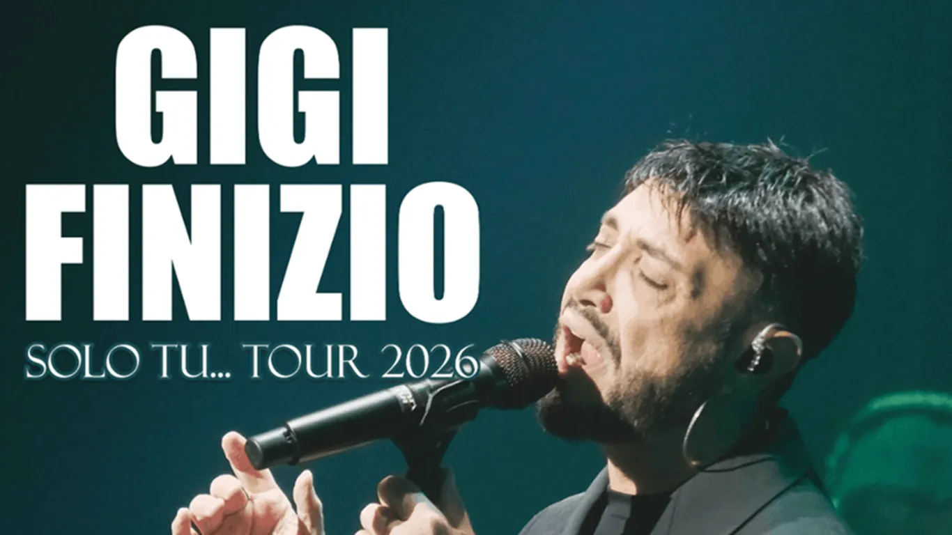 Ercolano, Gigi Finizio in concerto a Piazza Pugliano