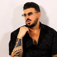 Temptation Island, Lino Giuliano volta pagina dopo Alessia Pascarella: avvistato a Ibiza con una ragazza misteriosa