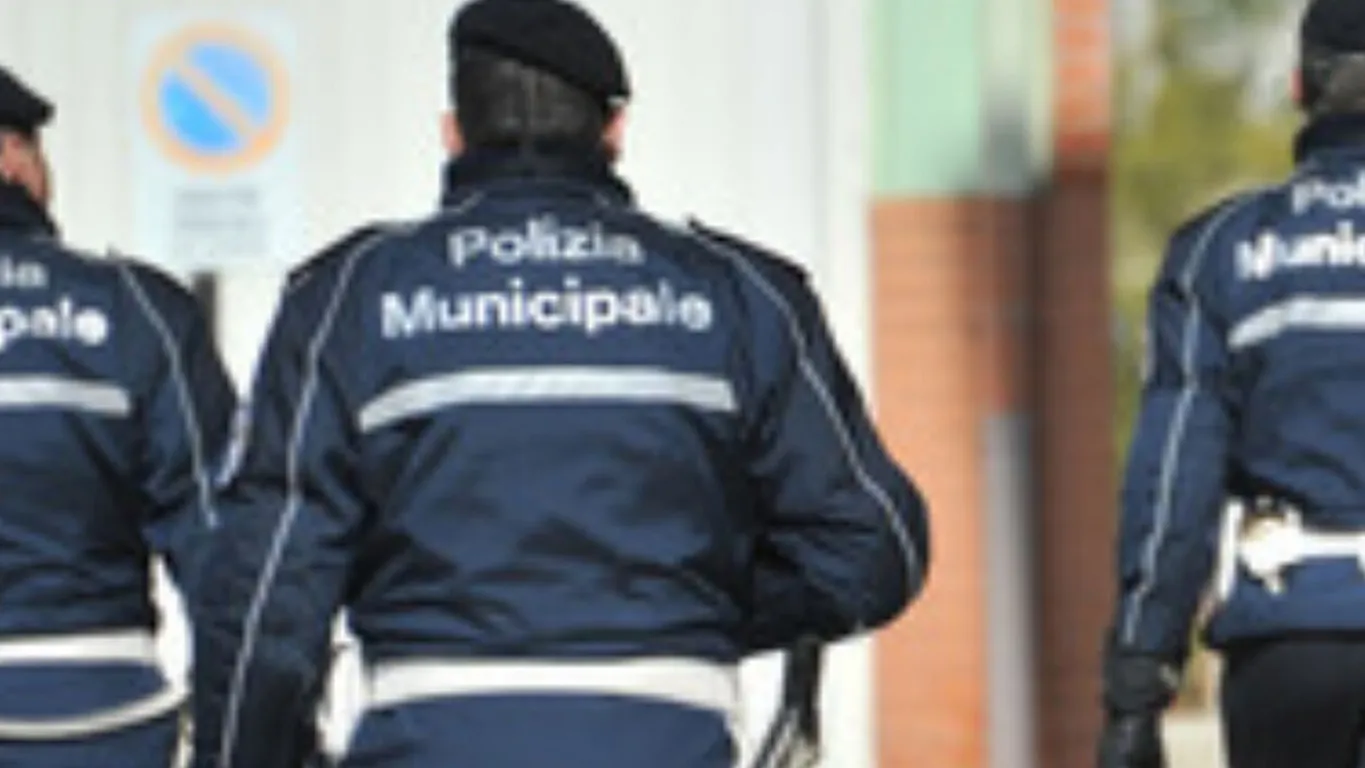 Torre Annunziata, aggressione agli agenti della Polizia Municipale: la solidarietà della Cisl FP