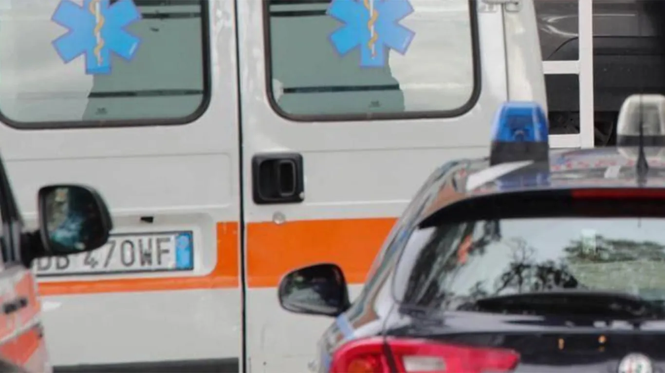 Sant'Antonio Abate, incendio in una abitazione: ferito il propritario
