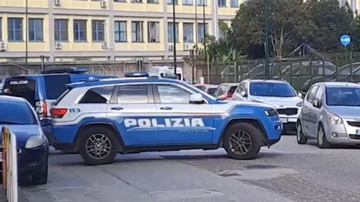 Napoli, Polizia di Stato e il progetto "Questa sera guido io"