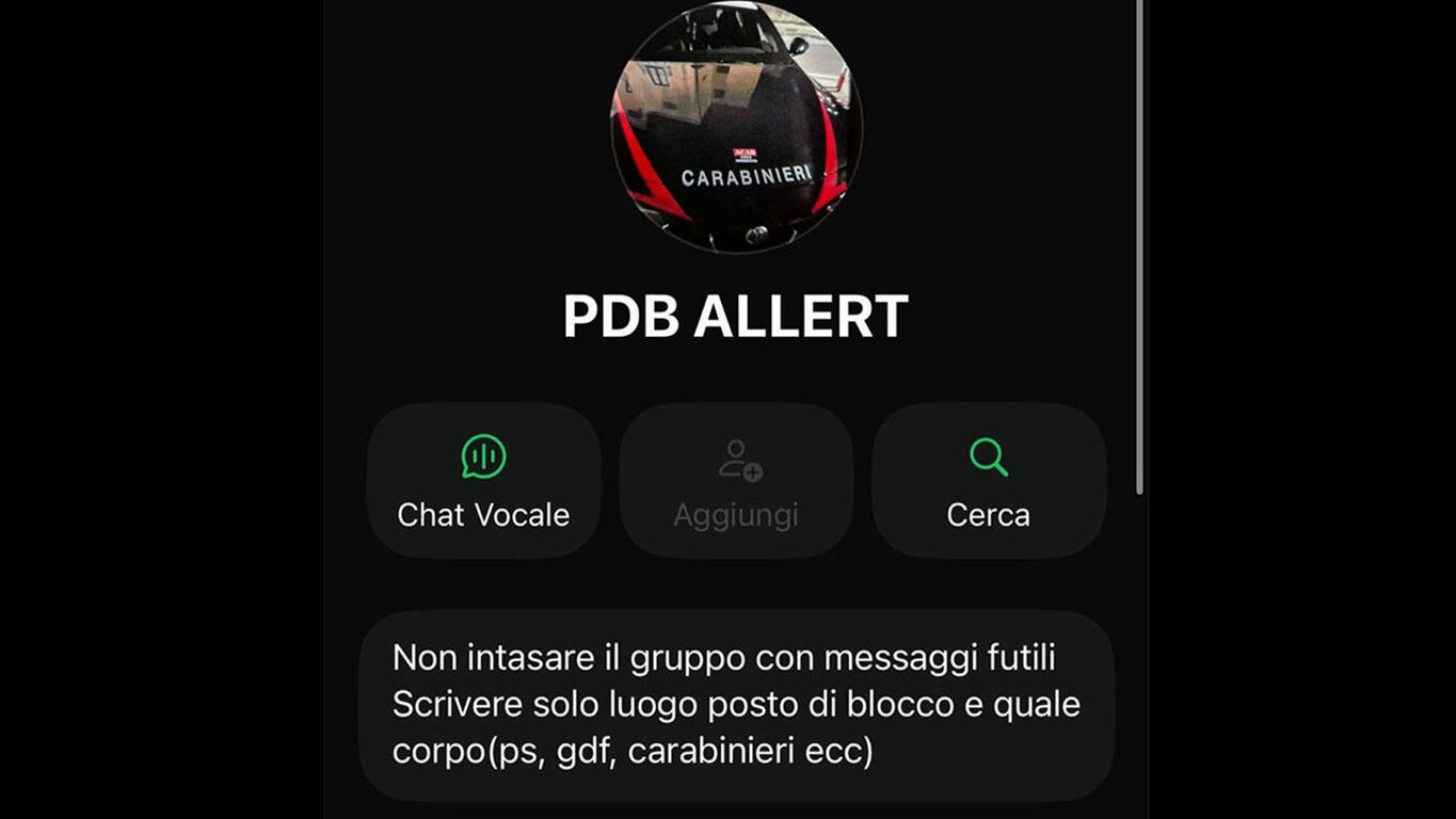 Vico Equense, arrestato pusher 20enne: scoperta chat con 300 utenti che segnala i controlli dei Carabinieri