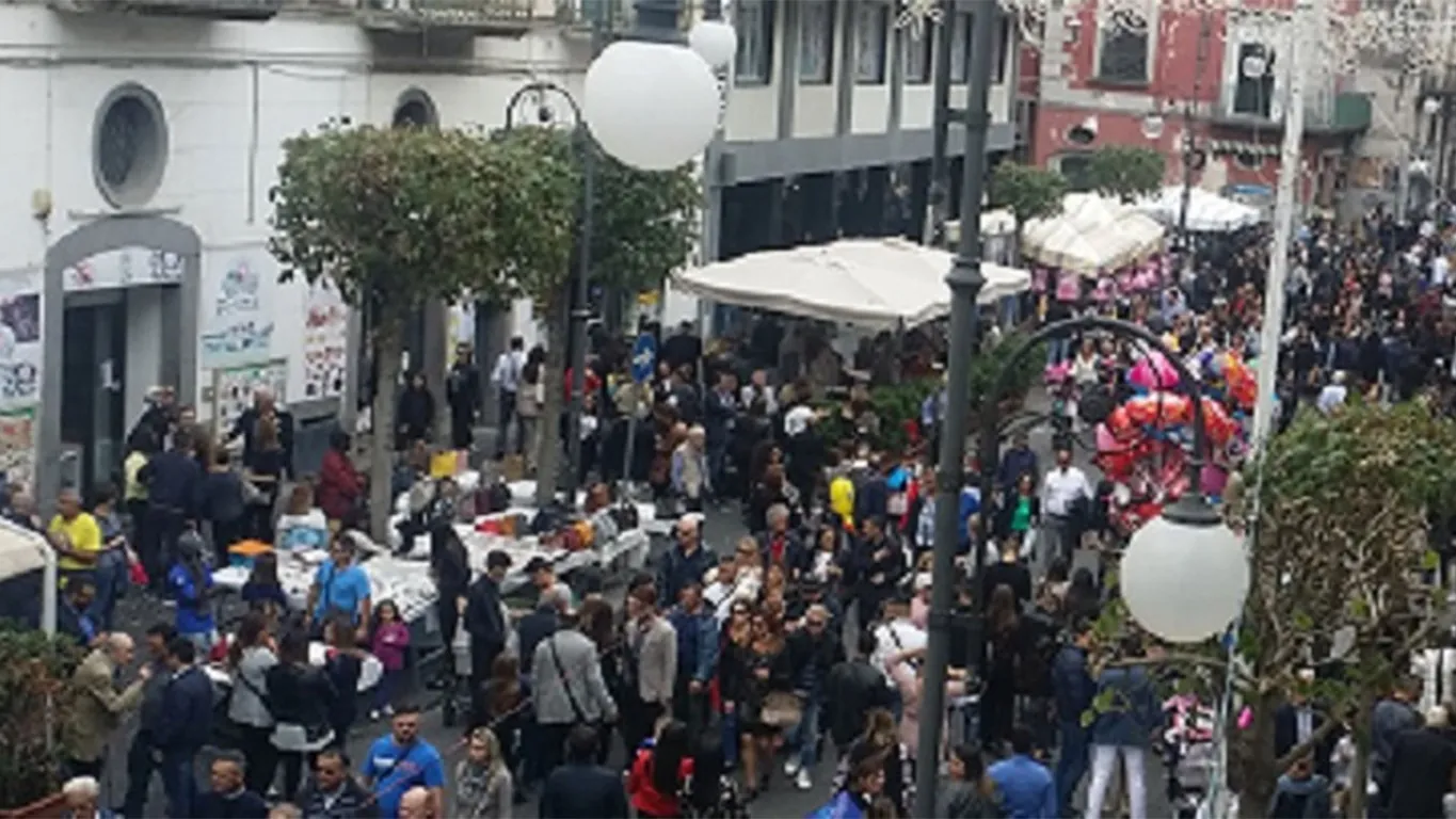 Torre Annunziata, Festa della Madonna della Neve: domande per gli ambulanti entro il 4 settembre