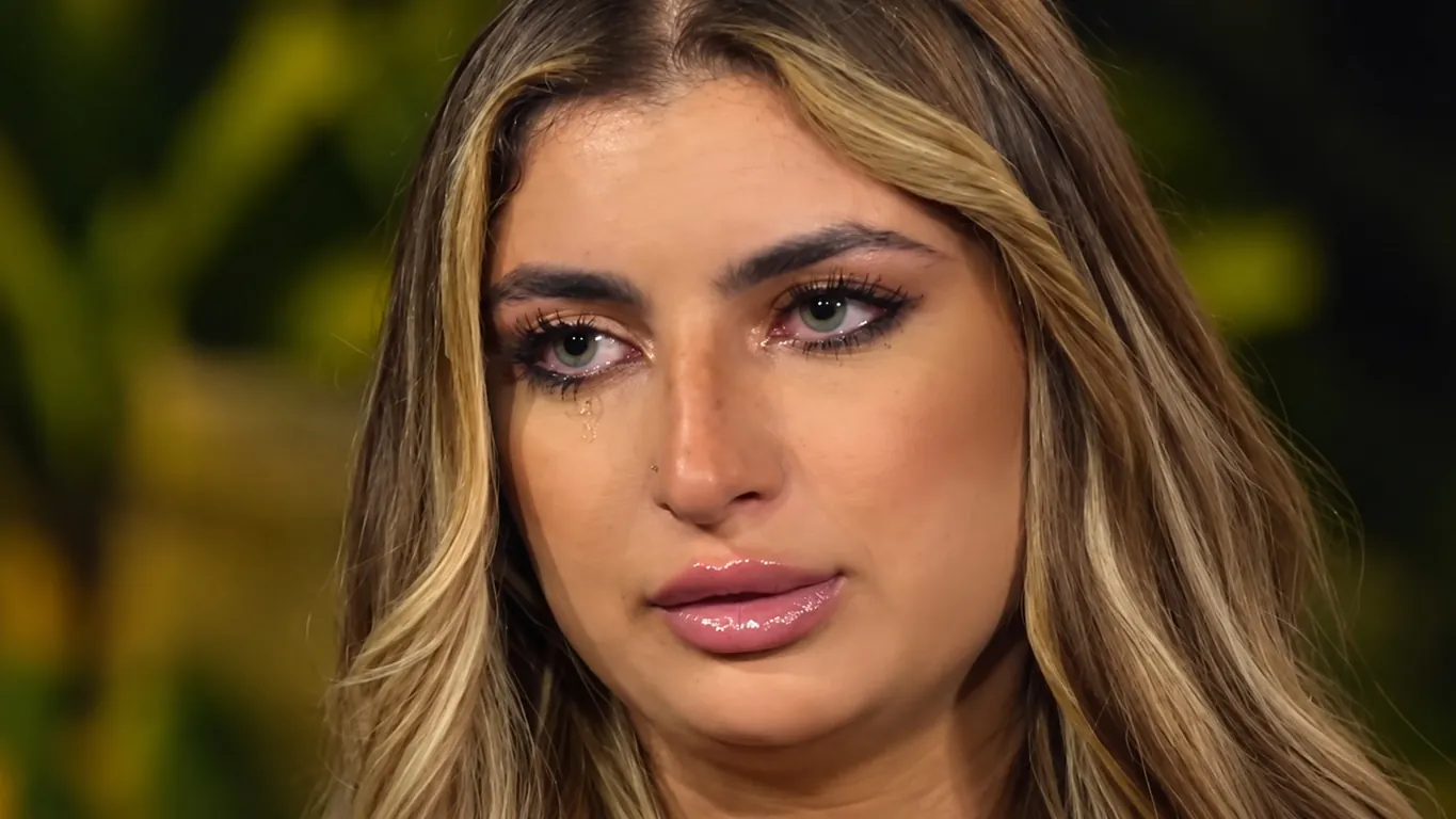 Temptation Island, ecco chi è il cantante con cui Sabrina Soussi ha avuto un flirt