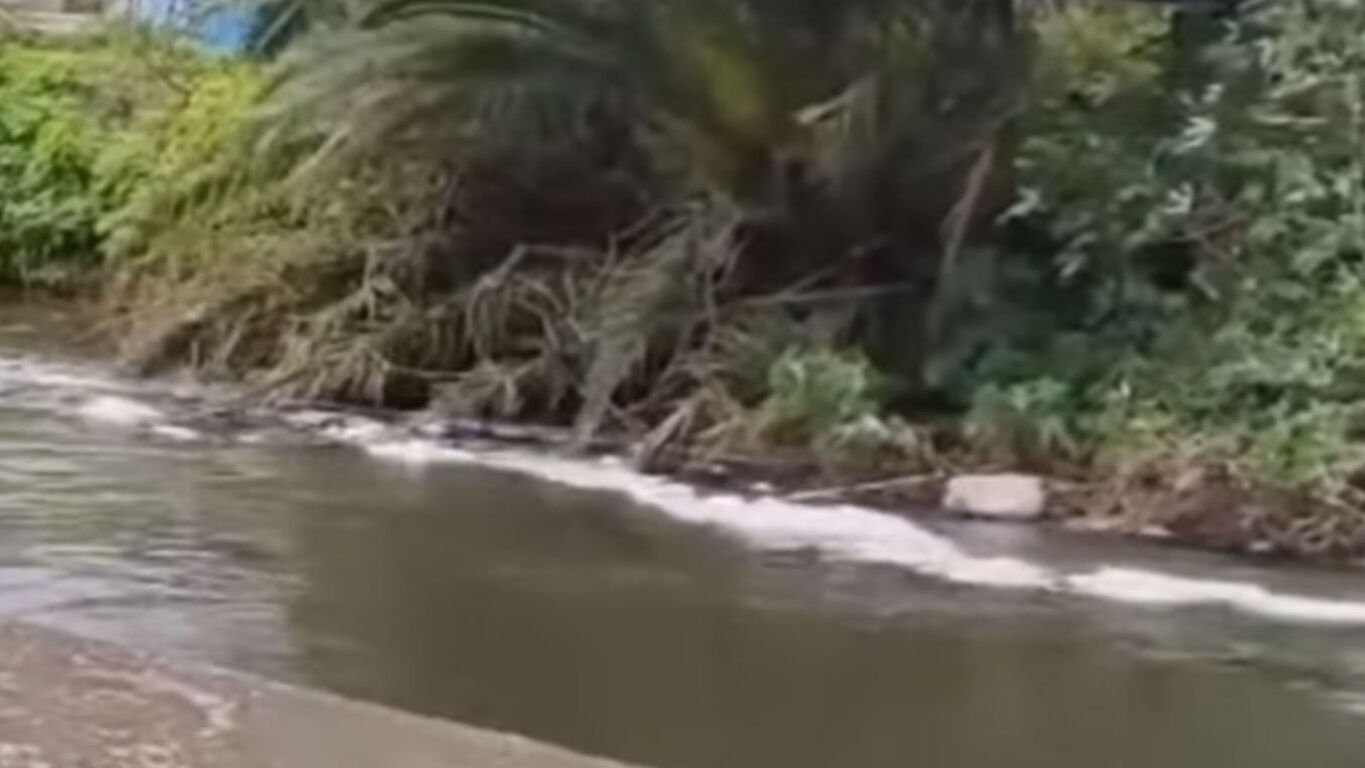 Fiume Sarno, sequestrata parte di un'industria conserviera: contestati scarichi ed emissioni abusivi