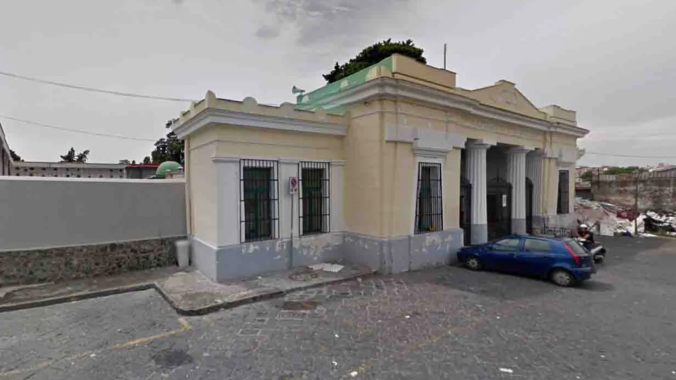 Torre del Greco, tariffe cimiteriali invariate nel 2026: il Comune smentisce gli aumenti