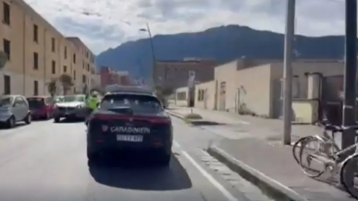 Castellammare, ragazza sequestrata e violentata in cantina: emergono nuovi particolari