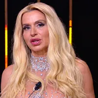 Grande Fratello Vip, Valeria Marini già insofferente prima dell'ingresso: il retroscena dall'hotel