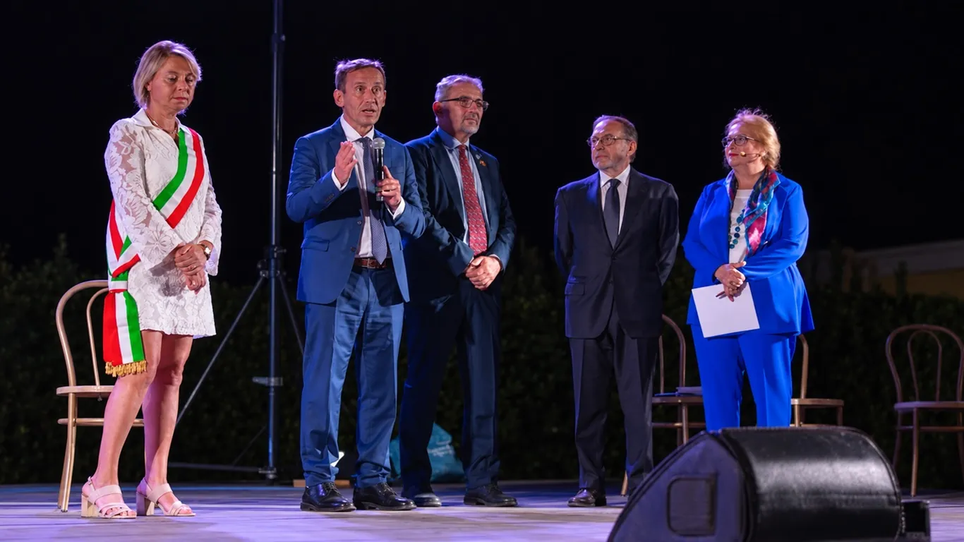 Torre del Greco, Premio “La Ginestra”: Villa delle Ginestre torna ad ascoltare Leopardi