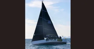 Capri, "Farr e night" del Circolo Nautico Torre del Greco vince il memorial Mario De Rosa