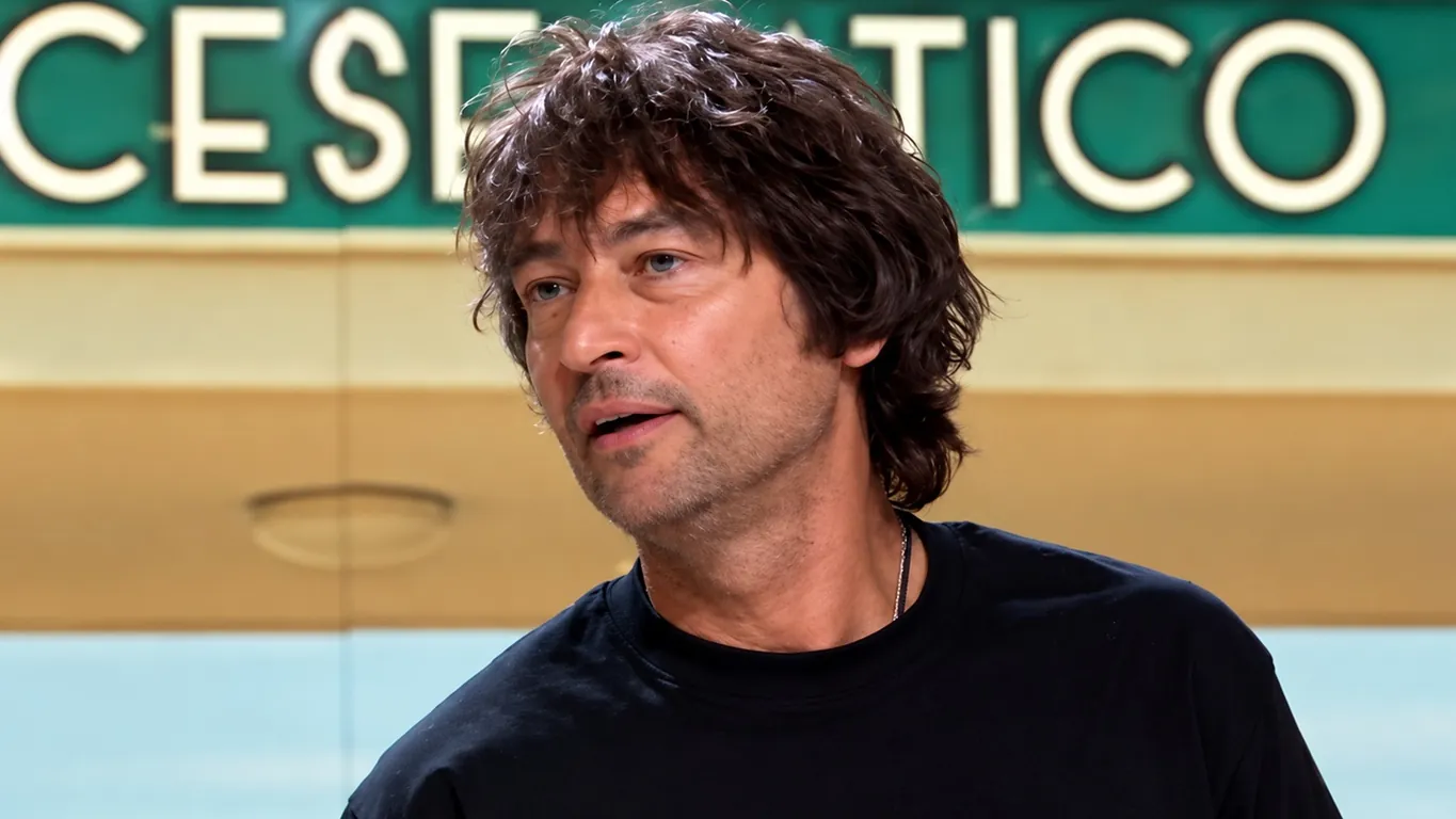 Grande Fratello Vip, Simone Annicchiarico commuove: «Sono rimasto solo». Poi la sorpresa di Iva Zanicchi