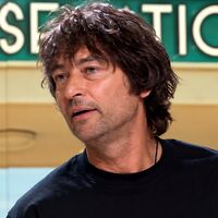 Grande Fratello Vip, Simone Annicchiarico commuove: «Sono rimasto solo». Poi la sorpresa di Iva Zanicchi
