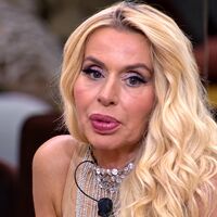 Grande Fratello Vip, Danto e Guendalina svelano i segreti di Valeria Marini: selfie, chat e curiosità da diva