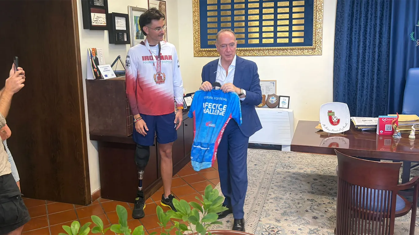 Torre del Greco, dall'amputazione all'Ironman: l'impresa di Vincenzo Garofalo
