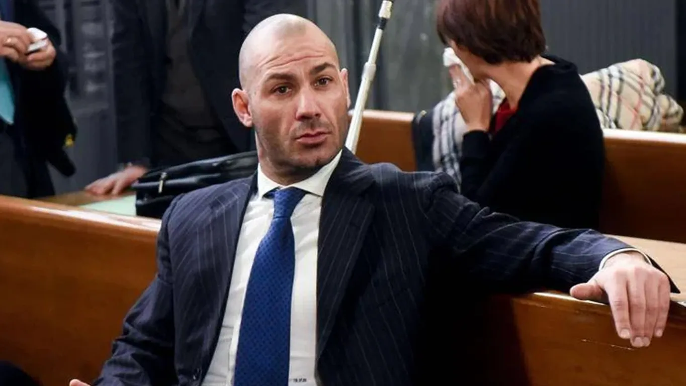 Arrestato Riccardo Bossi, il figlio del fondatore della Lega deve scontare 5 anni e 9 mesi