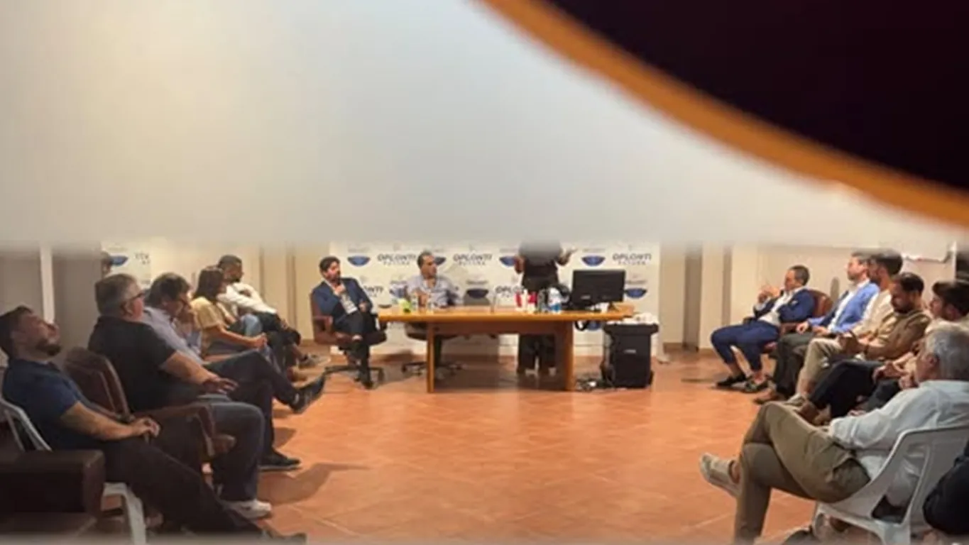 Torre Annunziata, prove di dialogo politico: Oplonti Futura apre il confronto