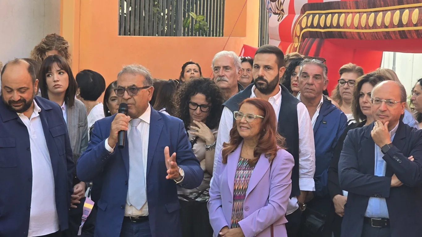 Boscoreale, inaugurato il plesso De Falco: ospiterà gli alunni dell'infanzia dell'I.C. 1 Cangemi