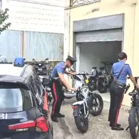Furti di e-bike in Penisola Sorrentina, cinque persone ai domiciliari con braccialetto elettronico