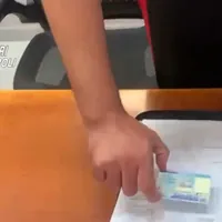 Napoli, carte d'identità elettroniche manomesse: quattro casi in 24 ore