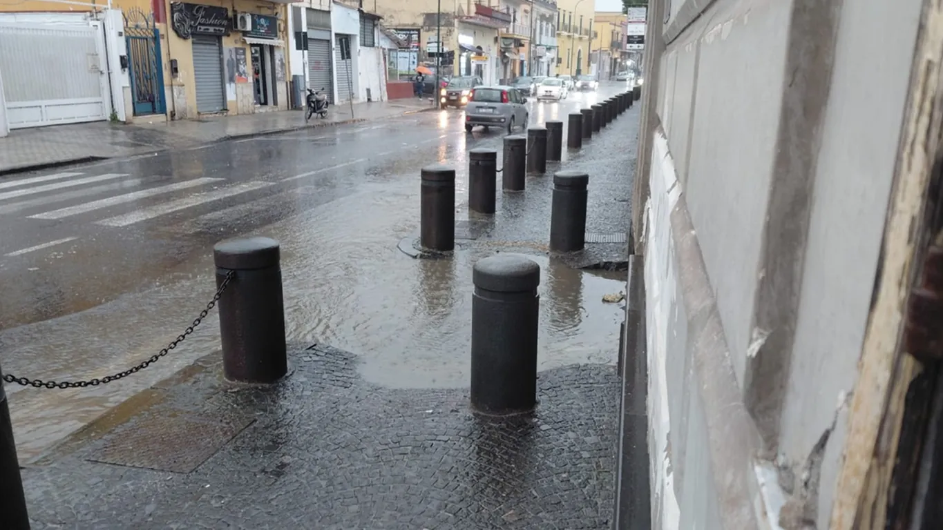 Torre del Greco, nuova allerta meteo: scuole e parchi chiusi fino a sabato 10 ottobre