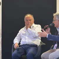 Torre Annunziata, Gratteri su Palazzo Fienga: «Meglio demolirlo e realizzare un parco per bambini»