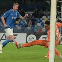 Champions League, Napoli e Inter a caccia del riscatto. A Istanbul arbitra il torrese Marco Guida