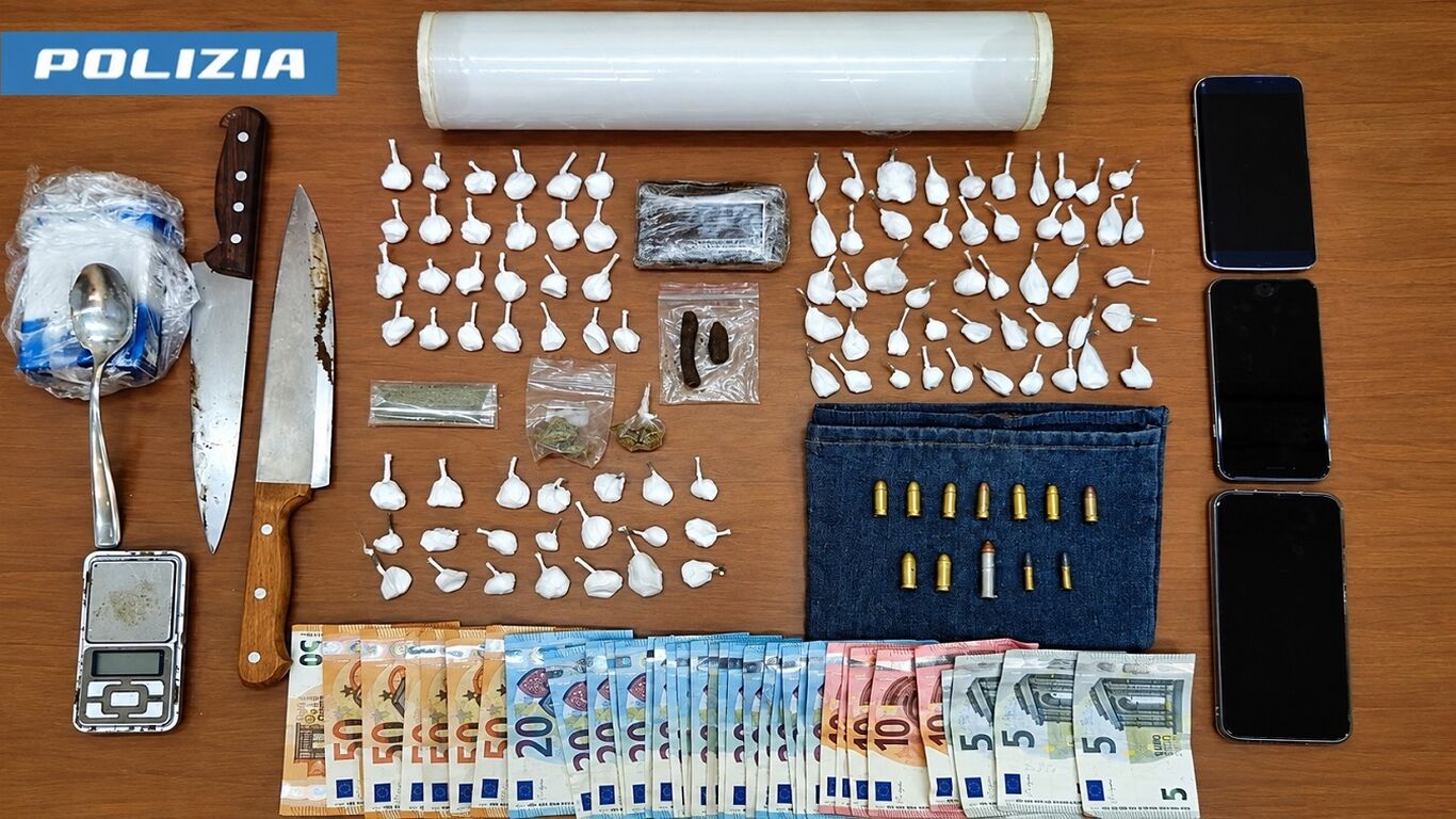 Detenzione e spaccio di stupefacenti, arrestato 44enne già noto alle forze dell'ordine